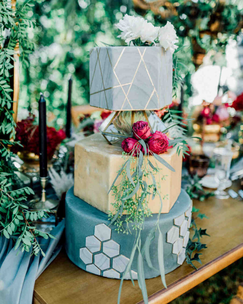 Best-Wedding-Cakes-Based-on-Your Zodiac