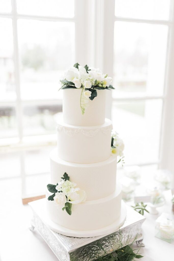 Best-Wedding-Cakes-Based-on-Your Zodiac