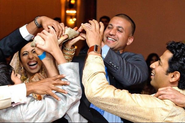 Wedding-Traditions-Around-the-World