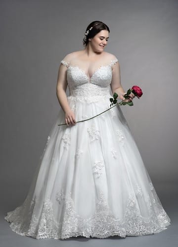 Wedding Dresses for Short, Chubby Brides