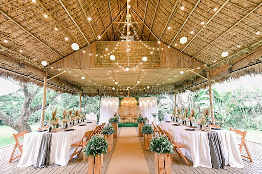 Extravagant Rustic