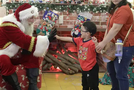 Casa Santa’s Family FanFare: Spreading Joy and Love to All