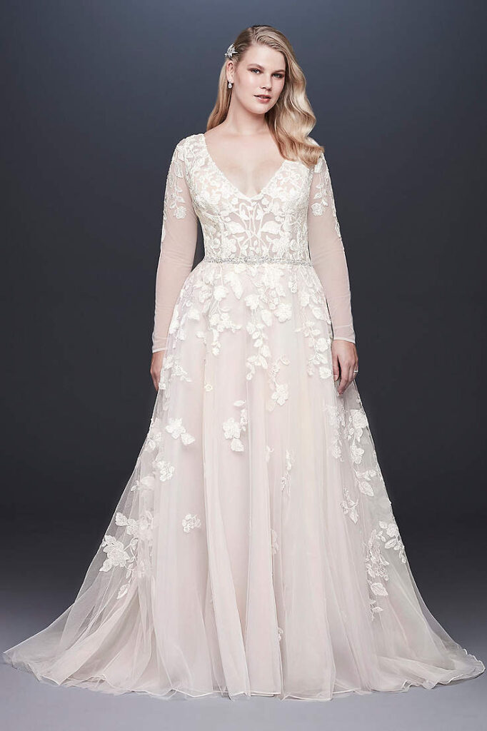 Wedding Dresses for Short, Chubby Brides
