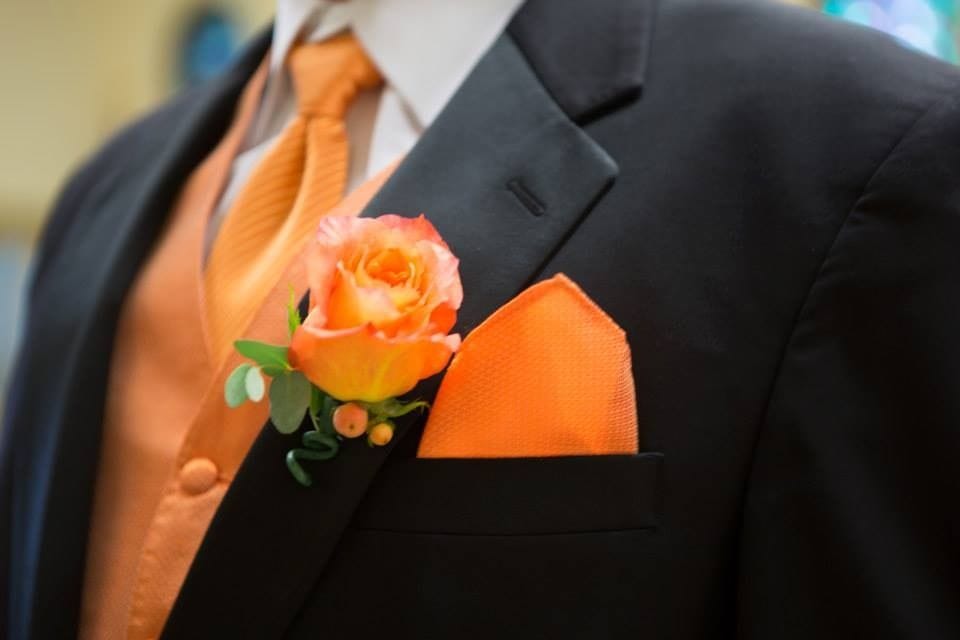 wedding-motif-tux